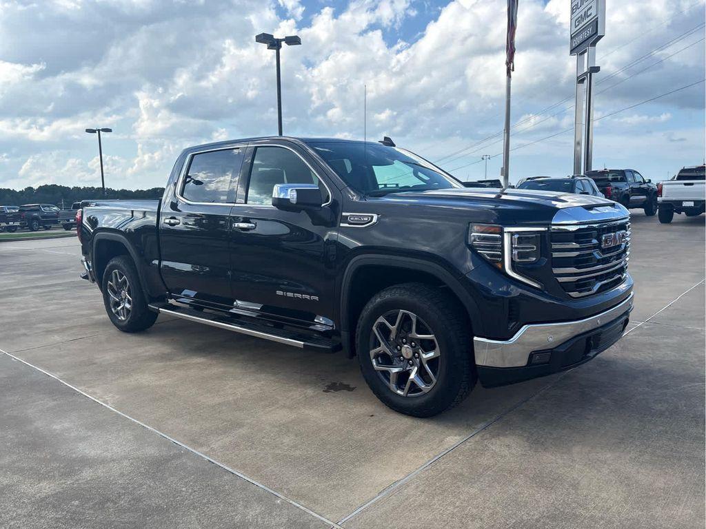 new 2025 GMC Sierra 1500 car, priced at $66,690