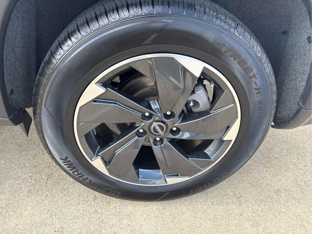 used 2024 Nissan Rogue car, priced at $23,995