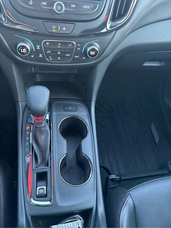 used 2024 Chevrolet Equinox car, priced at $25,995