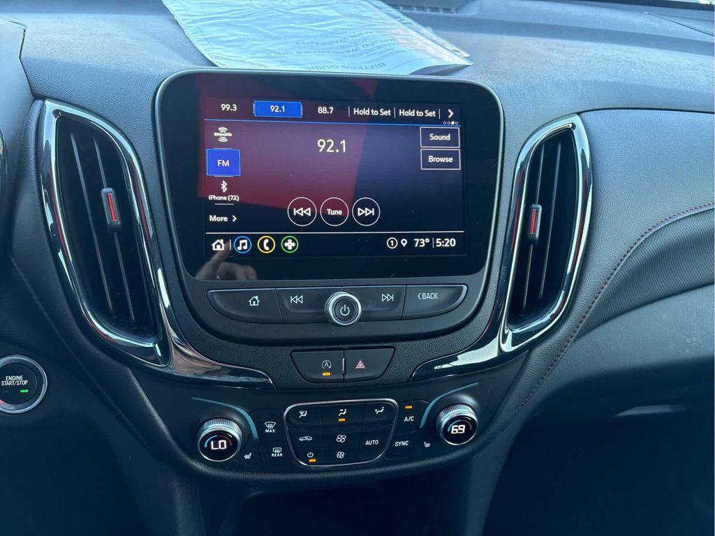 used 2024 Chevrolet Equinox car, priced at $25,995