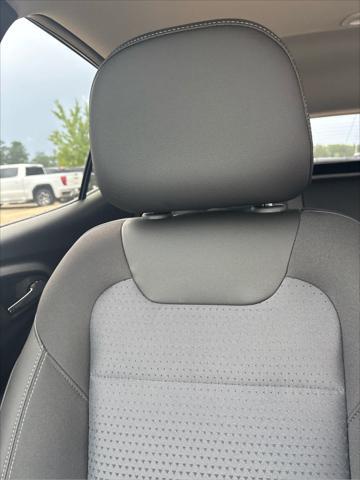 new 2025 Chevrolet Trax car, priced at $26,685
