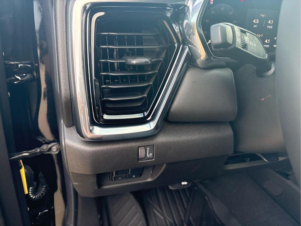 new 2025 GMC Canyon car, priced at $42,645