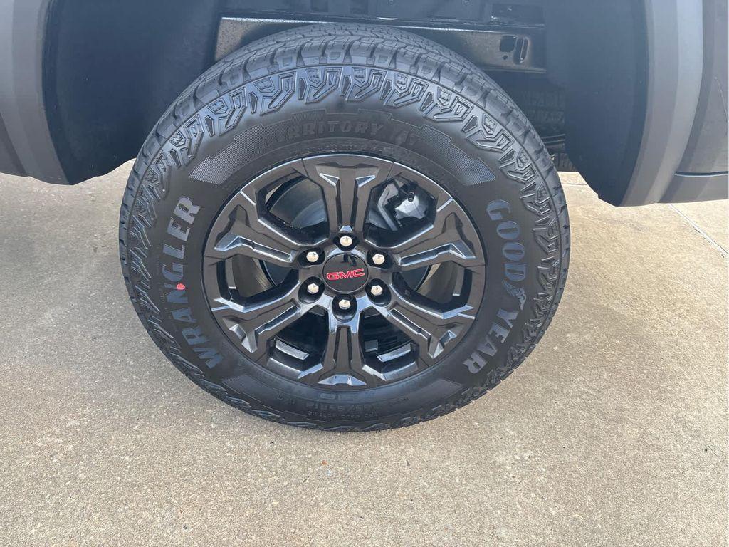 new 2025 GMC Canyon car, priced at $42,645