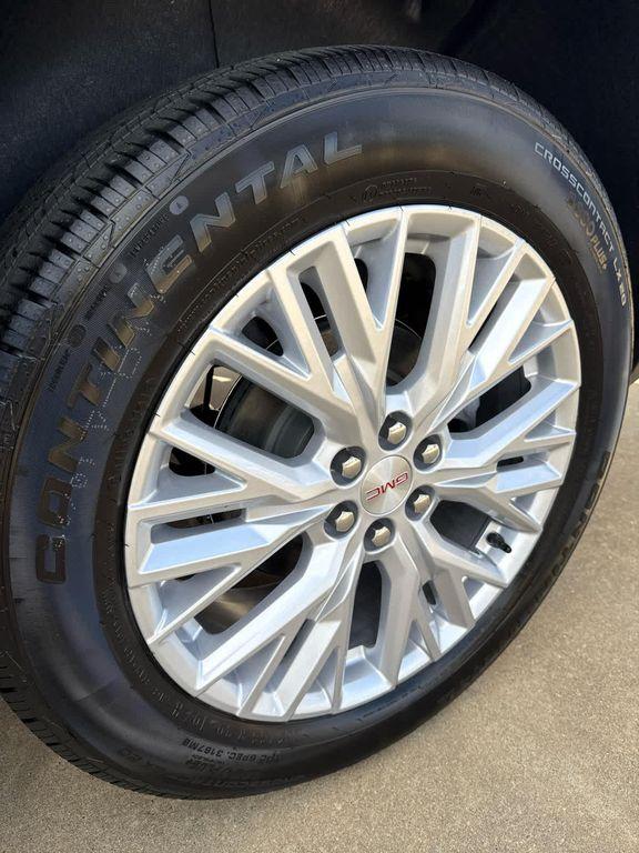 new 2026 GMC Acadia car, priced at $53,645