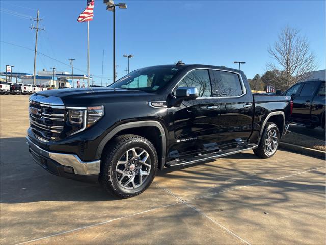 new 2025 GMC Sierra 1500 car, priced at $67,570