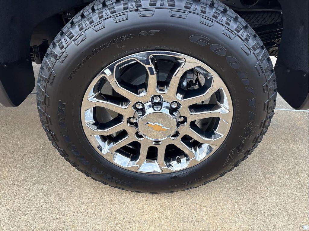 new 2026 Chevrolet Silverado 2500 car, priced at $79,820