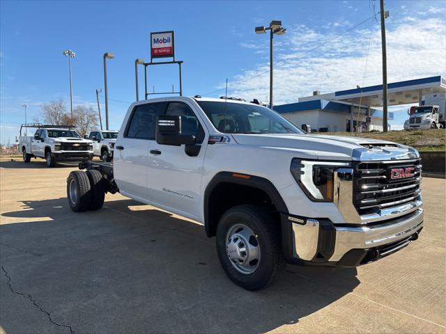 new 2025 GMC Sierra 3500 car, priced at $66,758