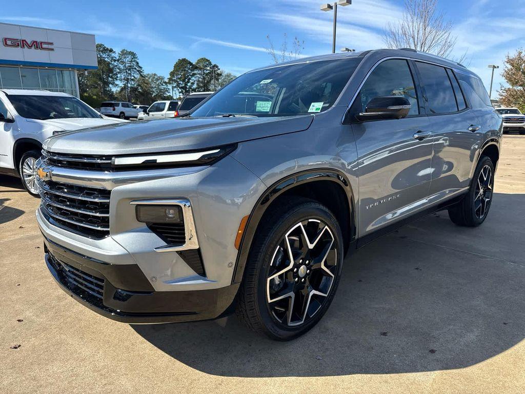 new 2026 Chevrolet Traverse car, priced at $57,460