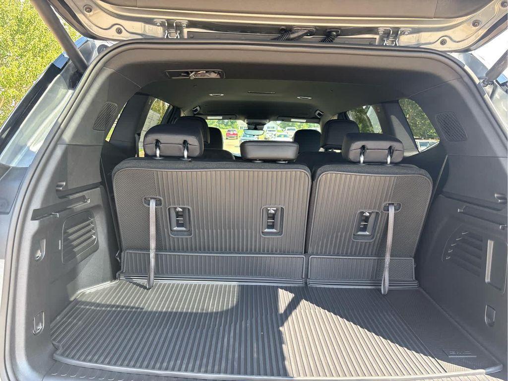 new 2026 GMC Acadia car, priced at $53,645