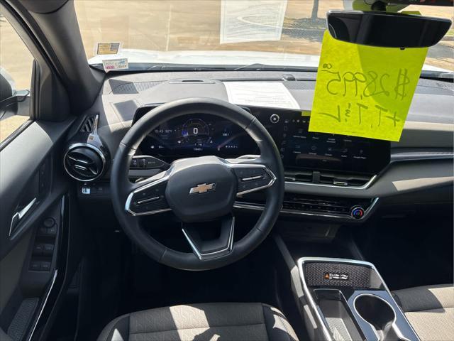 used 2025 Chevrolet Equinox car, priced at $28,995