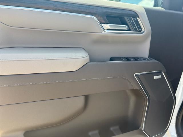 new 2025 GMC Sierra 1500 car, priced at $65,845