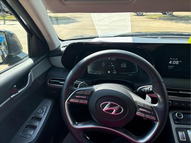 used 2025 Hyundai Palisade car, priced at $39,995
