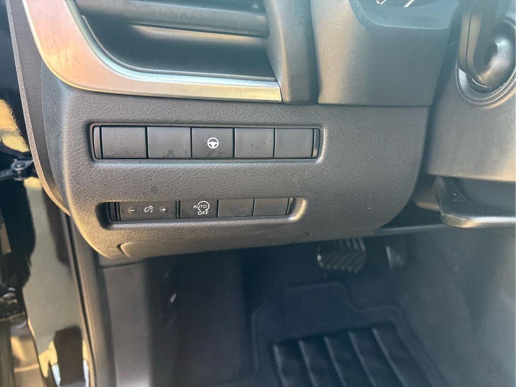 used 2023 Nissan Rogue car, priced at $22,395