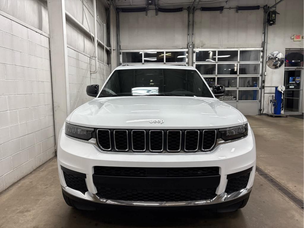 new 2025 Jeep Grand Cherokee L car, priced at $37,775