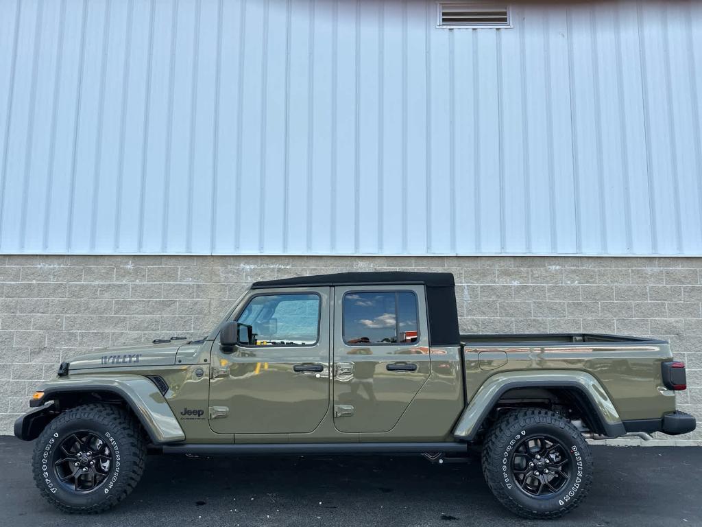 new 2025 Jeep Gladiator car, priced at $50,380