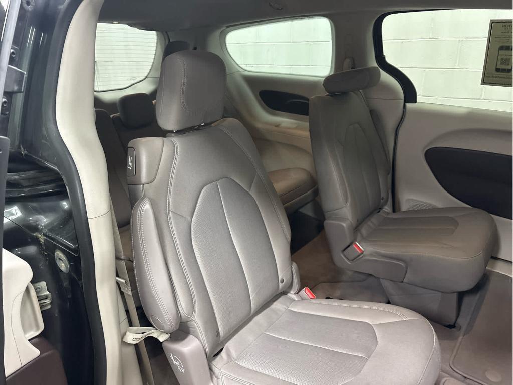 used 2017 Chrysler Pacifica car, priced at $13,750