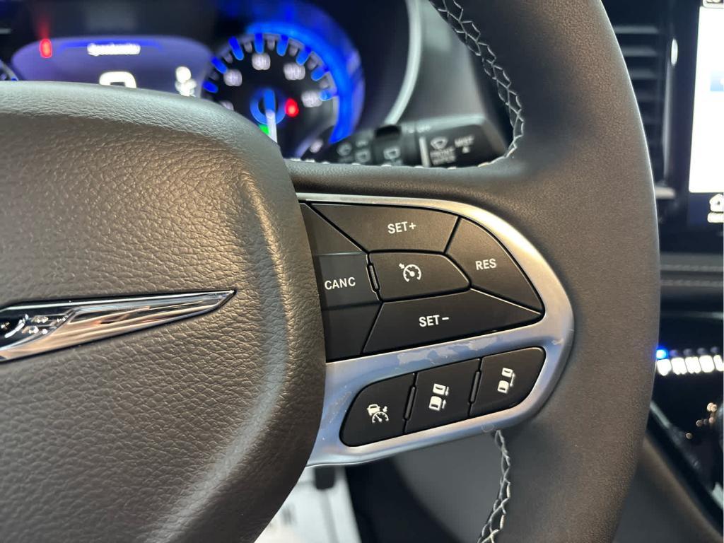 new 2026 Chrysler Pacifica car, priced at $44,103