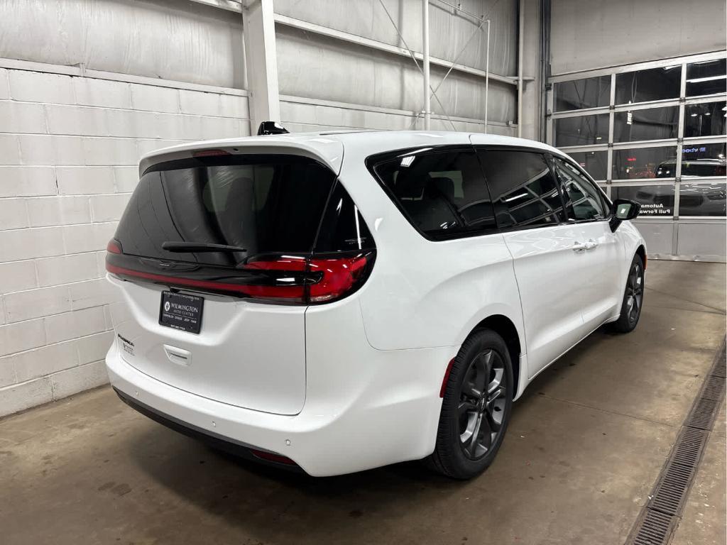 new 2026 Chrysler Pacifica car, priced at $44,103