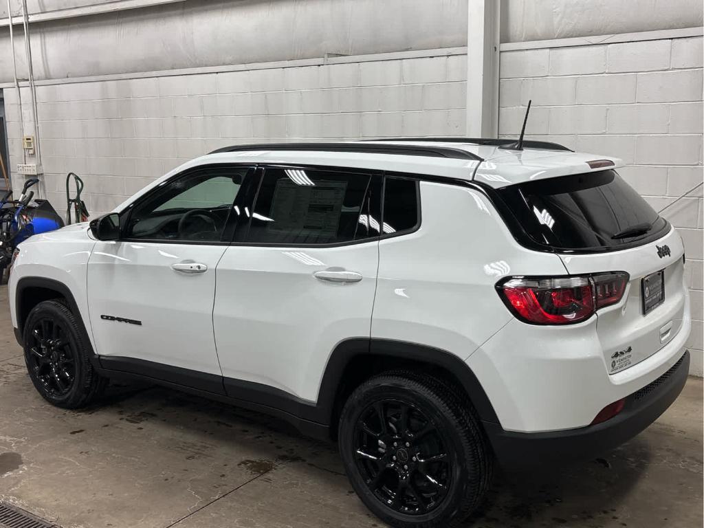 new 2025 Jeep Compass car, priced at $31,276