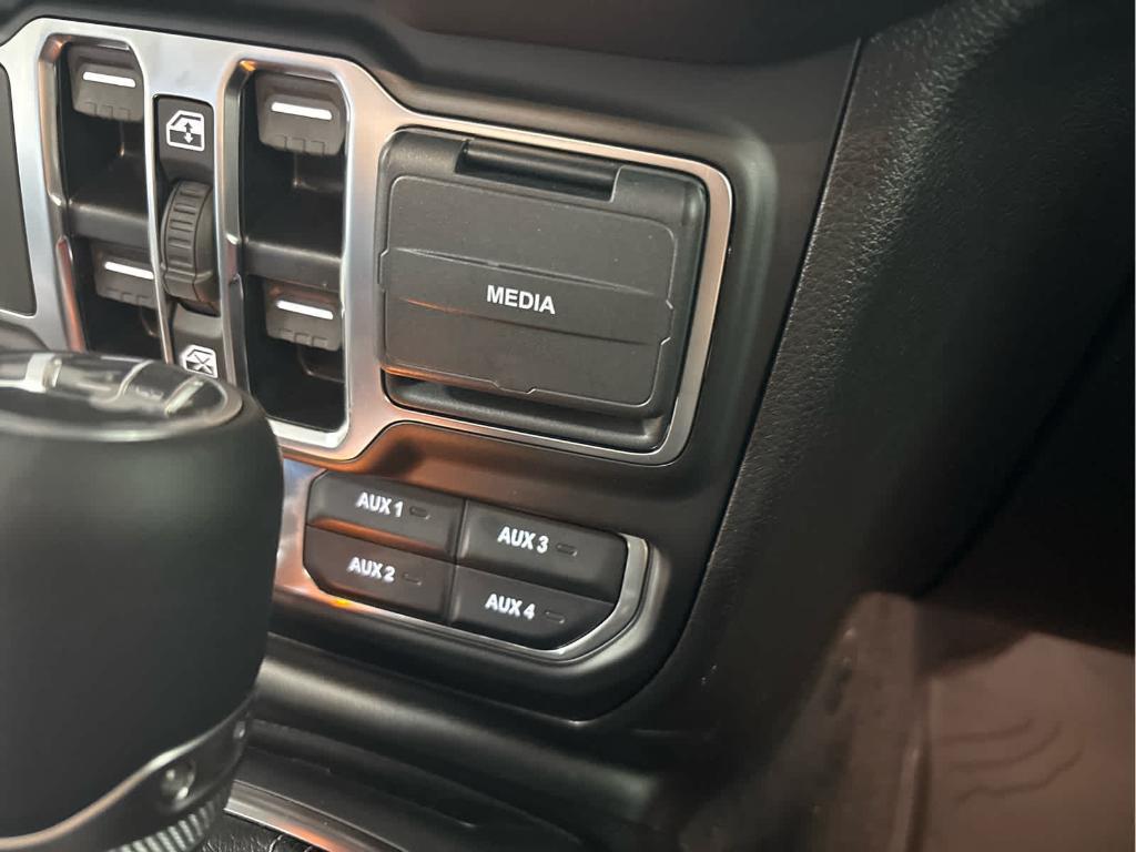 new 2025 Jeep Wrangler car, priced at $70,755