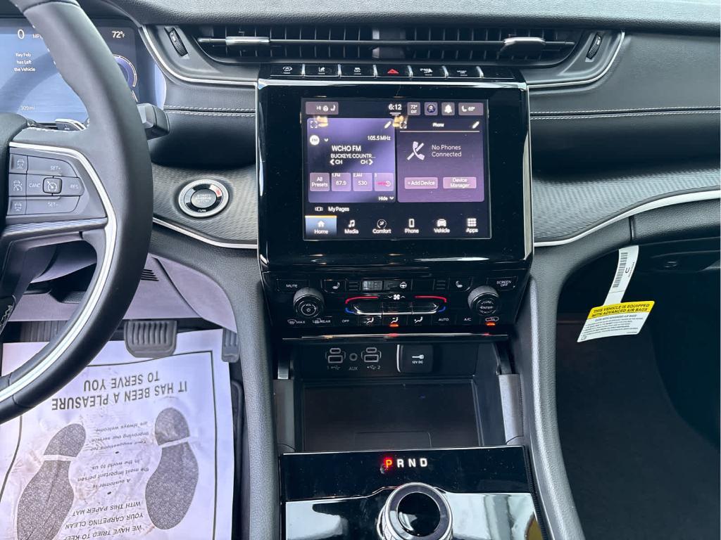 used 2025 Jeep Grand Cherokee car, priced at $32,130