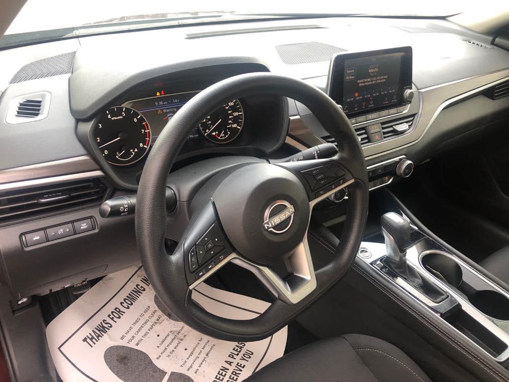 used 2023 Nissan Altima car, priced at $22,280