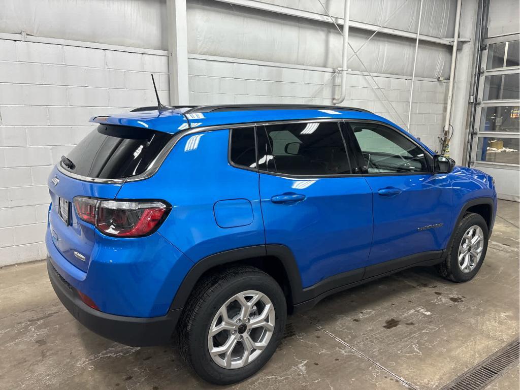 new 2025 Jeep Compass car, priced at $32,984