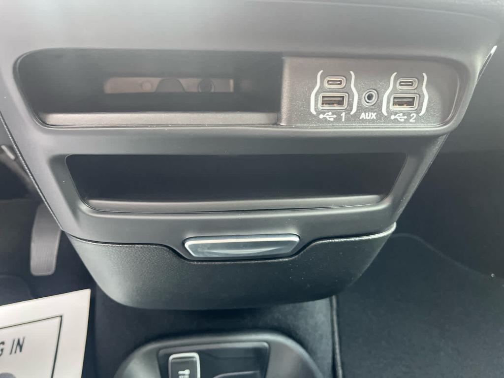 new 2025 Chrysler Pacifica car, priced at $43,114