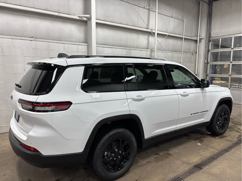 new 2025 Jeep Grand Cherokee L car, priced at $43,254