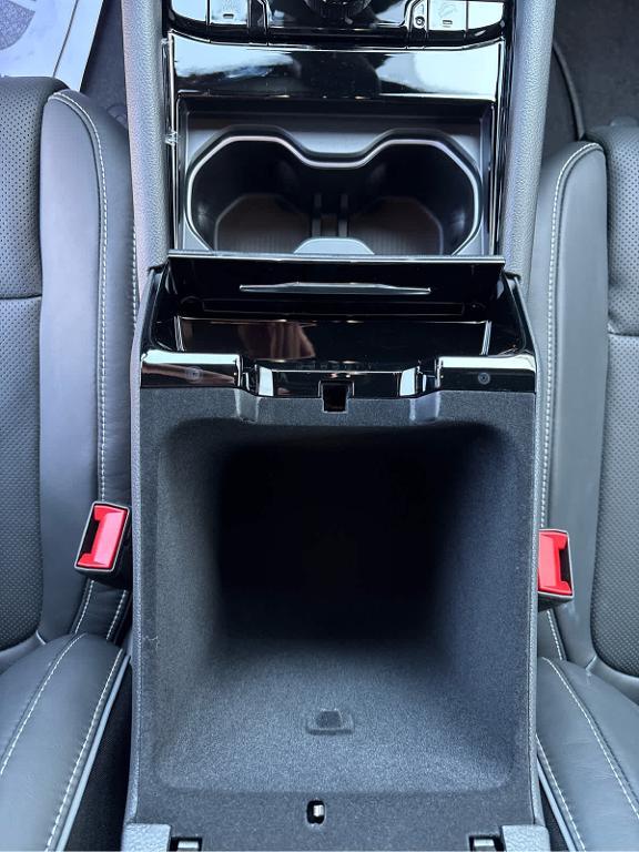 new 2025 Jeep Grand Cherokee car, priced at $58,750