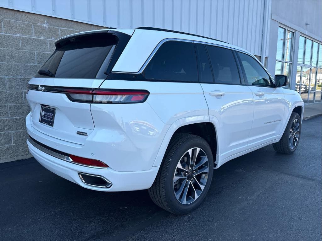 new 2025 Jeep Grand Cherokee car, priced at $58,750