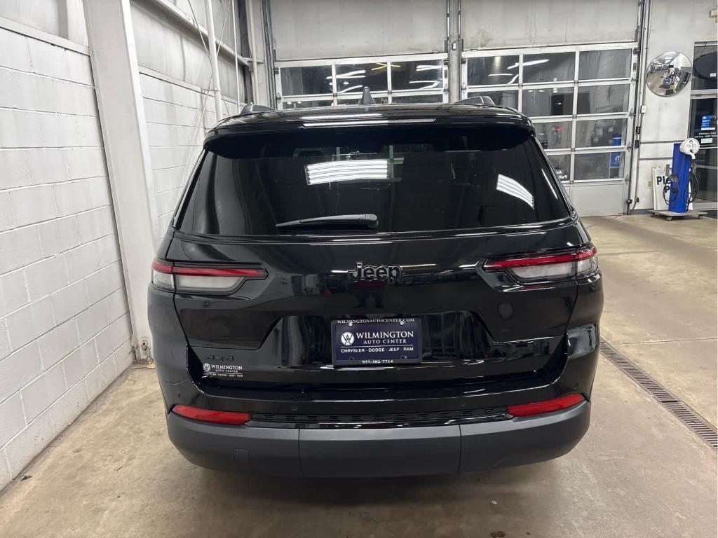 new 2025 Jeep Grand Cherokee L car, priced at $43,500