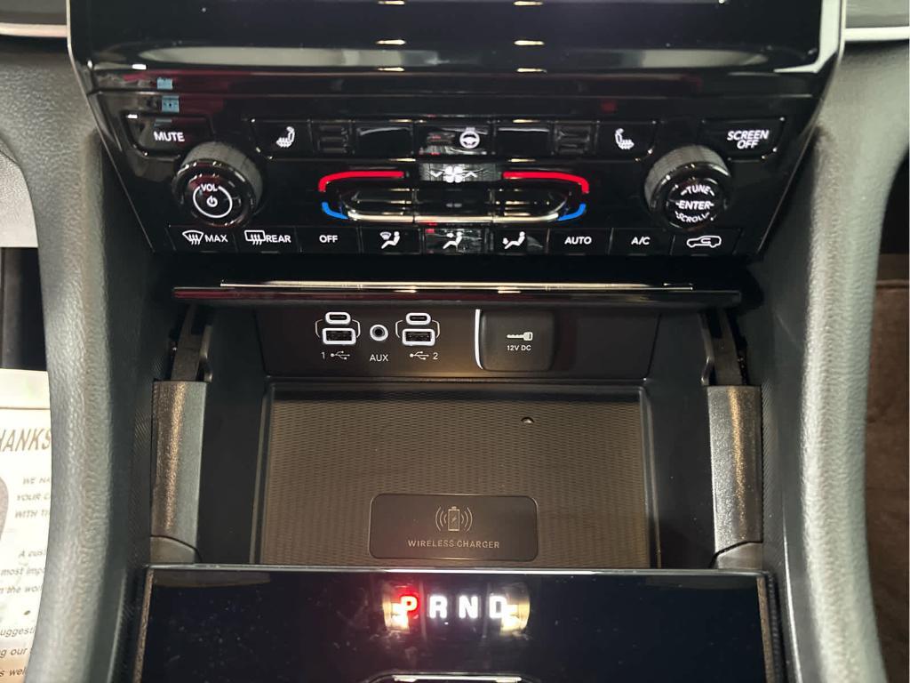 new 2025 Jeep Grand Cherokee L car, priced at $43,500