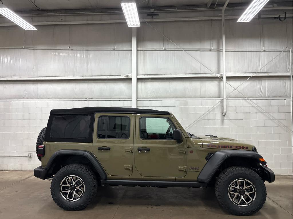 new 2025 Jeep Wrangler car, priced at $60,200