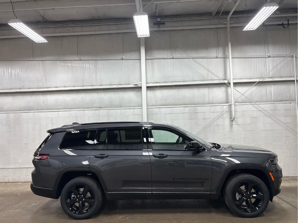 new 2025 Jeep Grand Cherokee L car, priced at $52,283