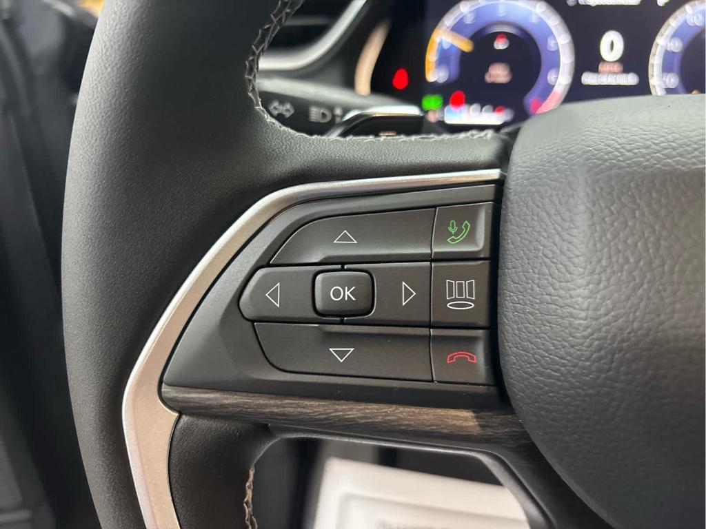 new 2025 Jeep Grand Cherokee L car, priced at $52,283