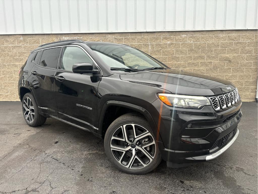 new 2025 Jeep Compass car, priced at $40,372