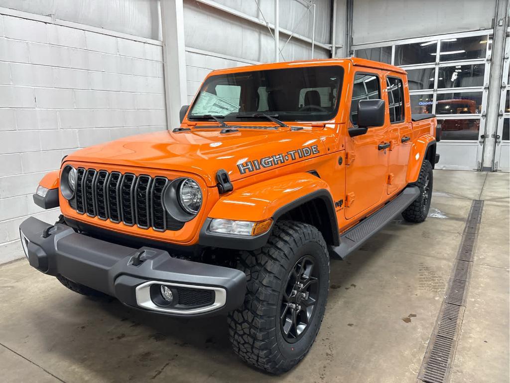 new 2025 Jeep Gladiator car, priced at $47,114