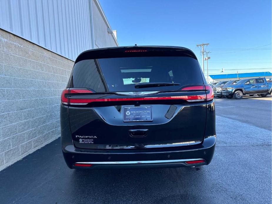 new 2025 Chrysler Pacifica car, priced at $45,820