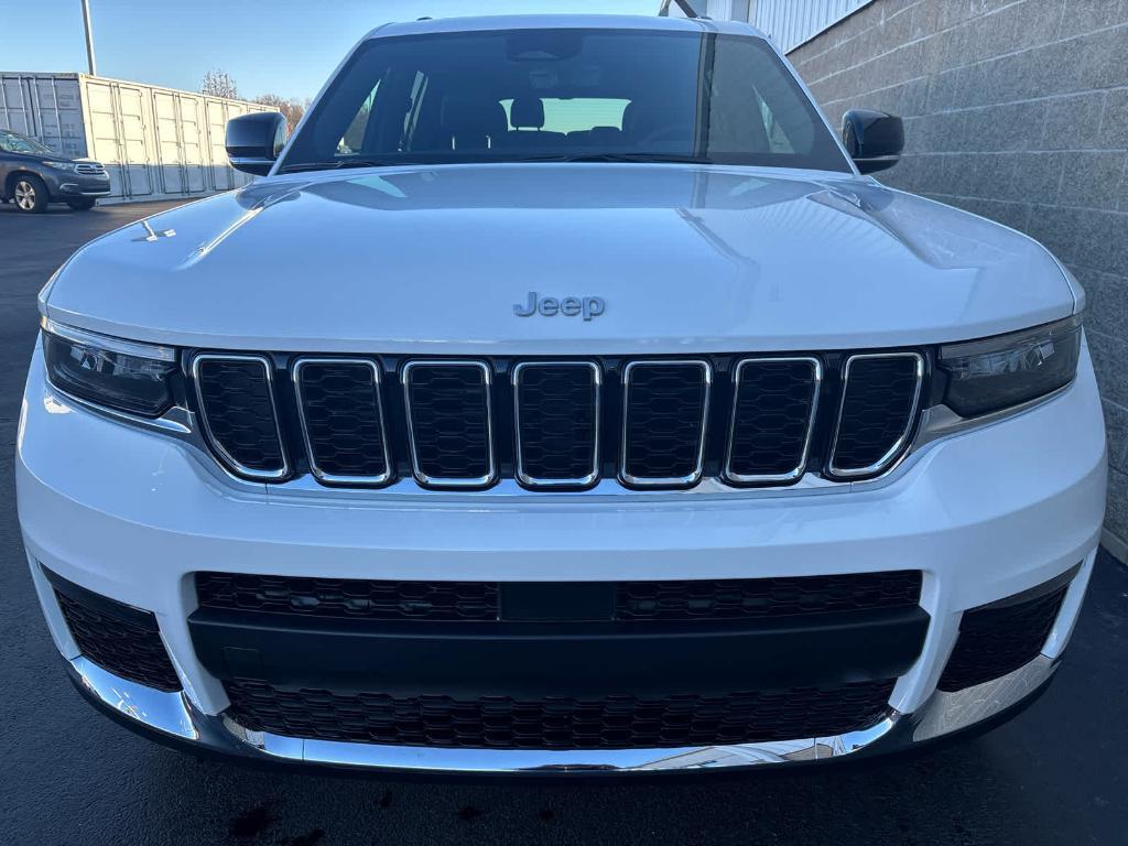 new 2025 Jeep Grand Cherokee L car, priced at $47,144