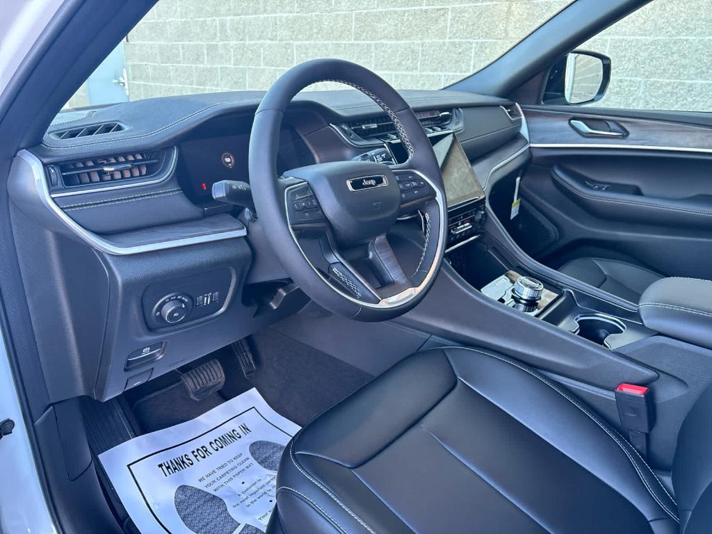 new 2025 Jeep Grand Cherokee L car, priced at $47,144