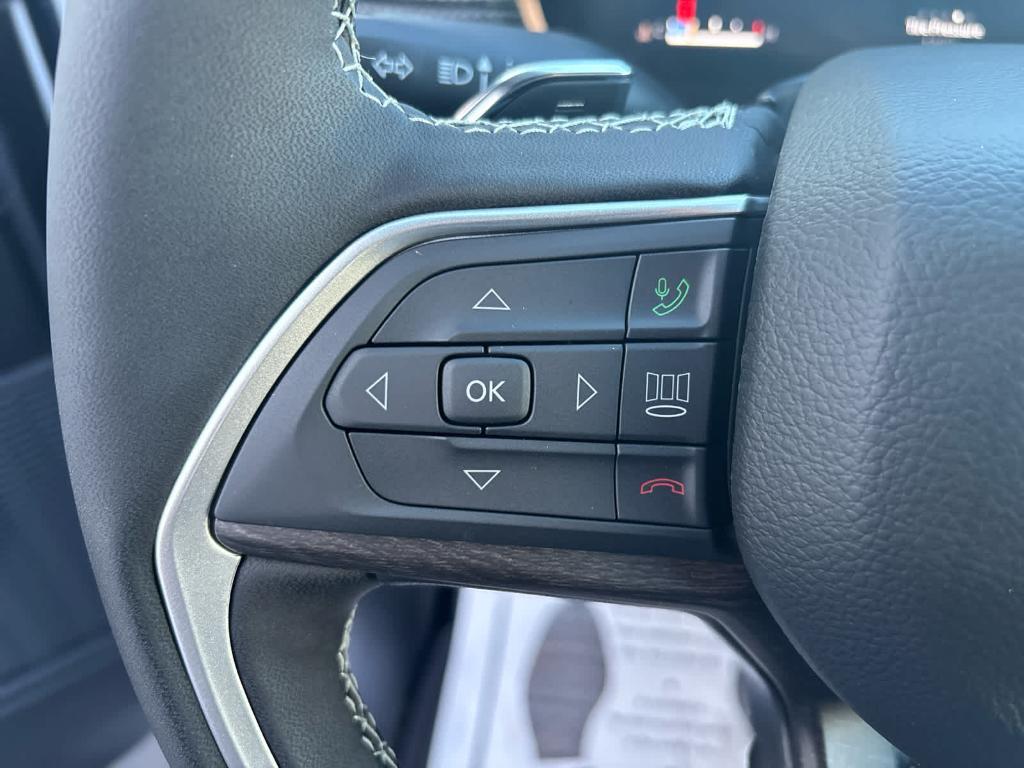 new 2025 Jeep Grand Cherokee L car, priced at $47,144