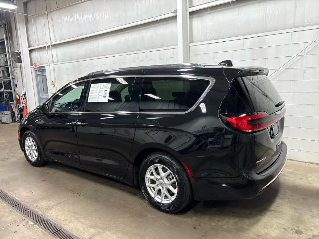 used 2021 Chrysler Pacifica car, priced at $20,250