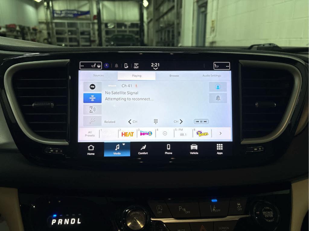 used 2021 Chrysler Pacifica car, priced at $20,250