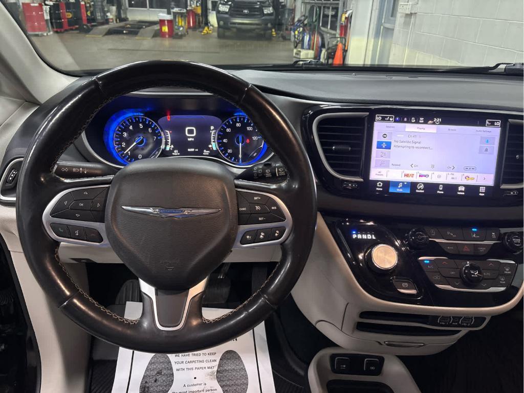 used 2021 Chrysler Pacifica car, priced at $20,250