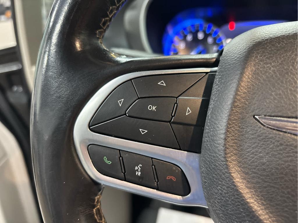 used 2021 Chrysler Pacifica car, priced at $20,250