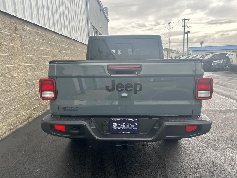 new 2024 Jeep Gladiator car, priced at $47,945