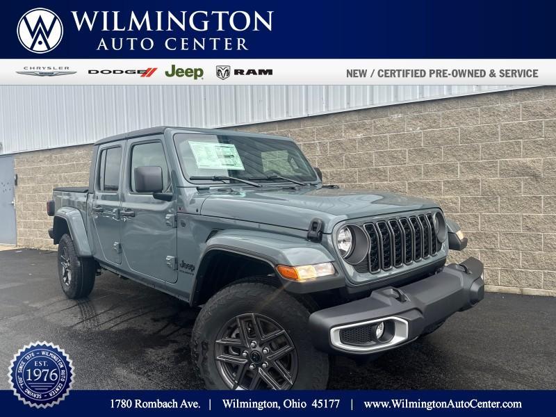 new 2024 Jeep Gladiator car, priced at $47,945