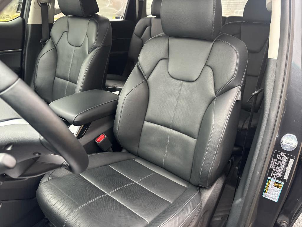 used 2024 Kia Telluride car, priced at $40,000