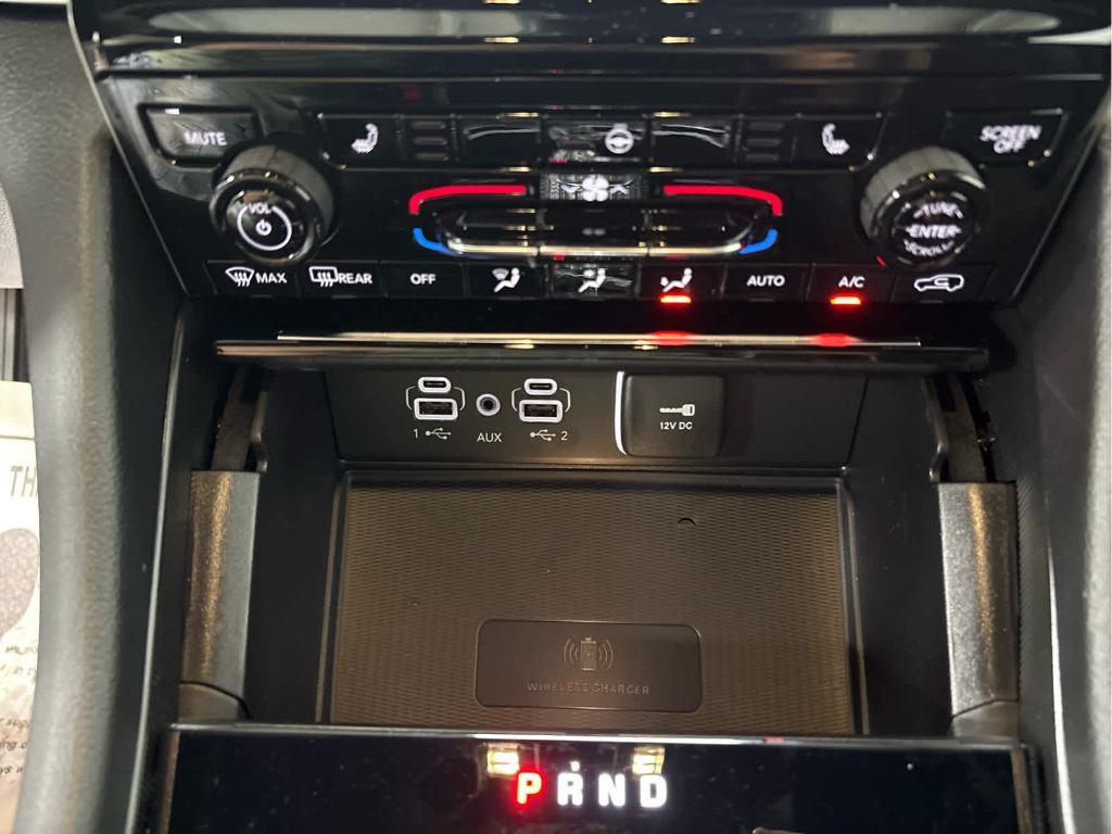 new 2025 Jeep Grand Cherokee L car, priced at $43,998